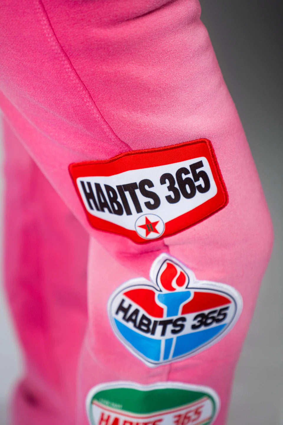 LIMITED EDITION: Appliqué Sweatpants Pink